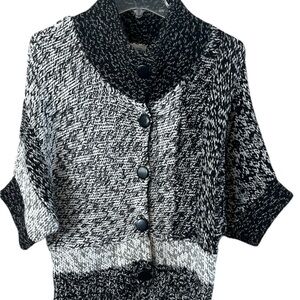 Kenneth Cole New York Black and White Cardigan with Chunky Knit Size Medium